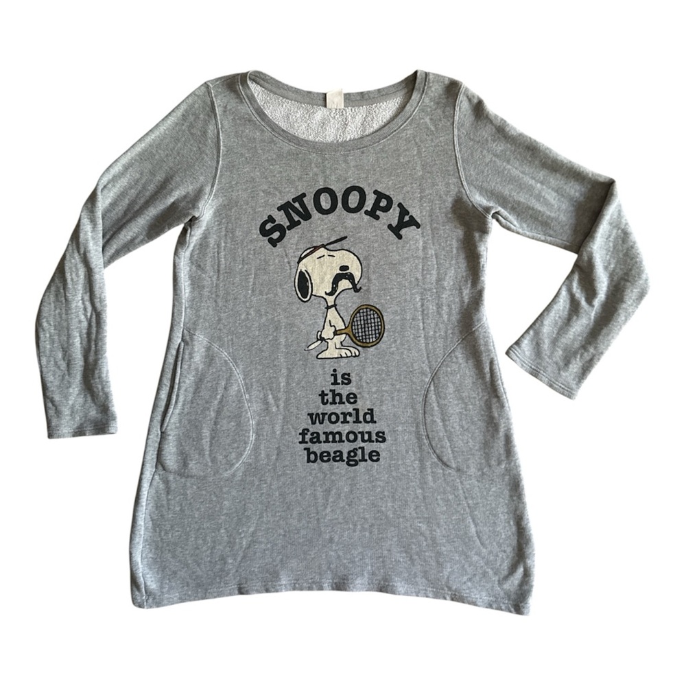 UT Uniqlo Vintage UNIQLO x SNOOPY PEANUTS Cartoon Sweatshirt World Famous Women